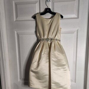 Flower Girl Dress - Size 6 - NWT